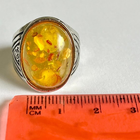 Vintage Honey Amber Cocktail Ring Size 8 Yellow Simulated Acrylic Silver Plated - Picture 11 of 11